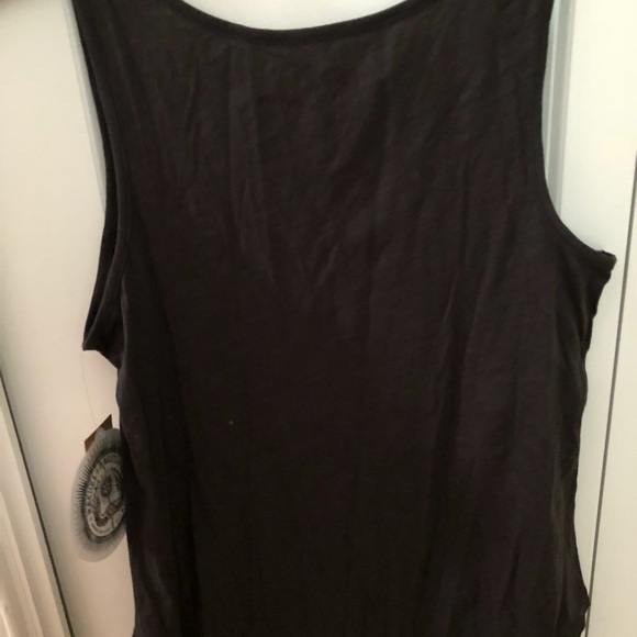 Rachel Roy Eagle tank top with gold sequents! Size Small - Picture 6 of 10